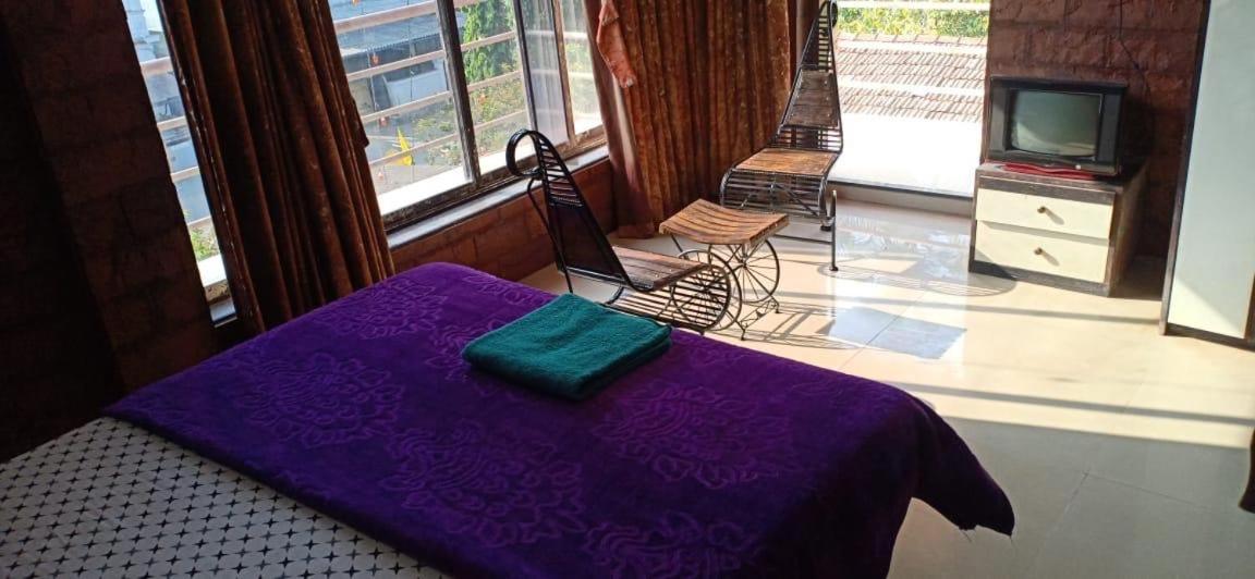 On Point Plaza Bed & Breakfast Murūd Exterior foto