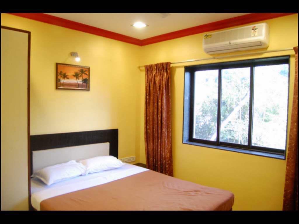 On Point Plaza Bed & Breakfast Murūd Exterior foto
